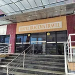 Iracema Travel FLAT1803 Confortável
